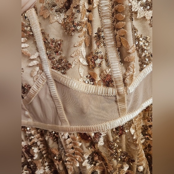 Torrid Gold sequin formal dress - Picture 6 of 9